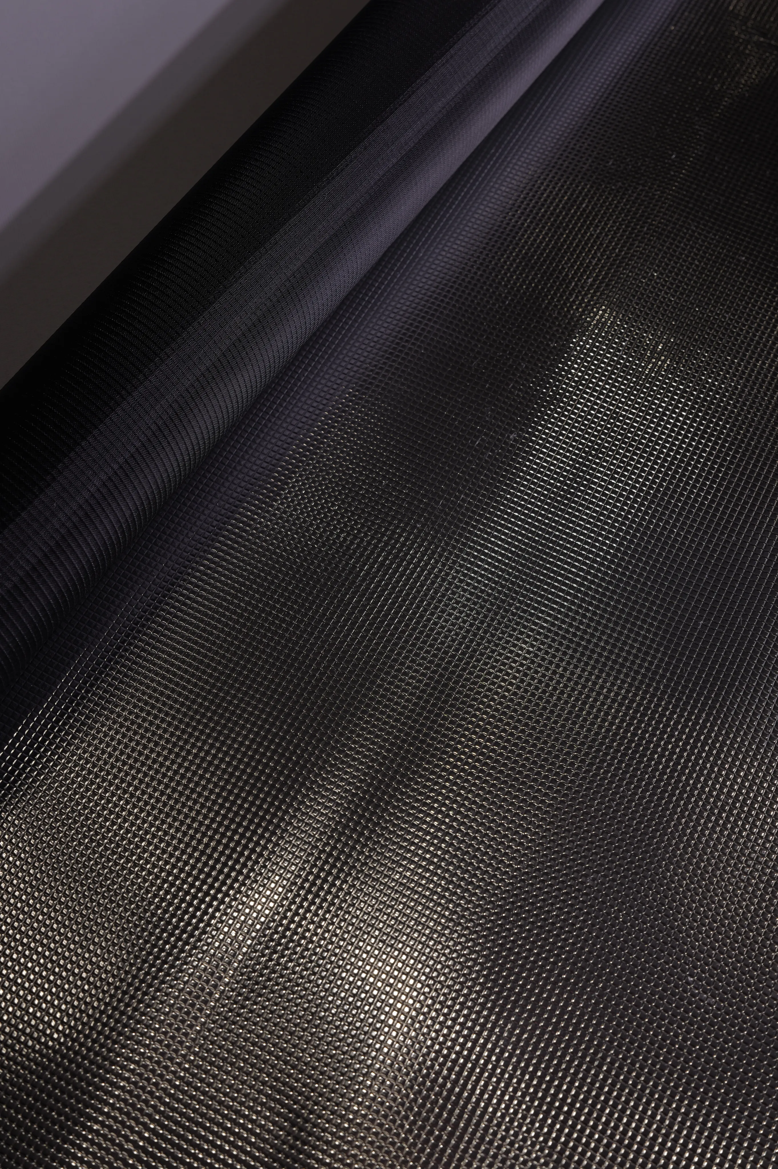 Grid Reflective Laminate, Black – face A