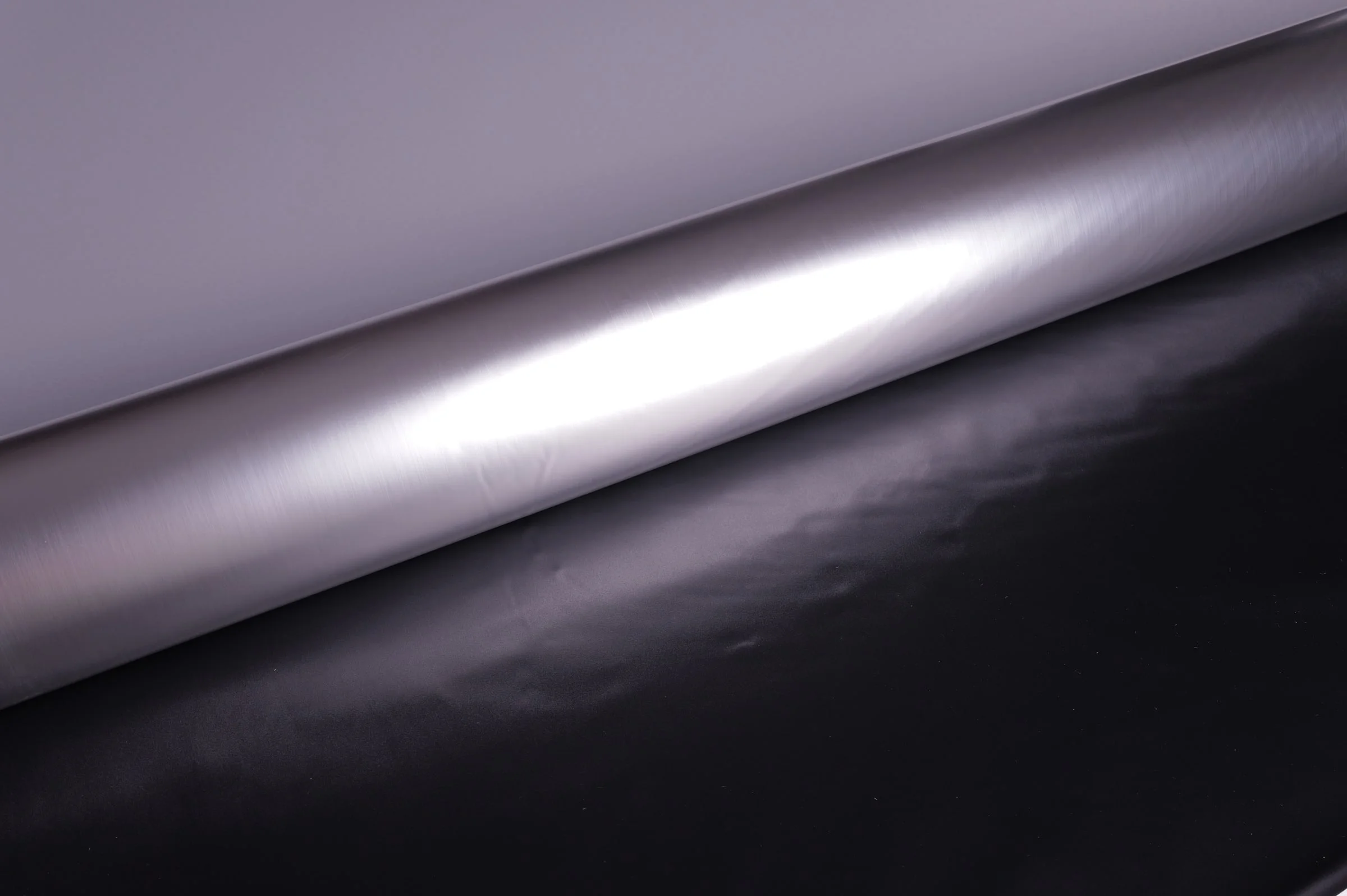 Satin Reflective Laminate, Silver / Black Back – face A