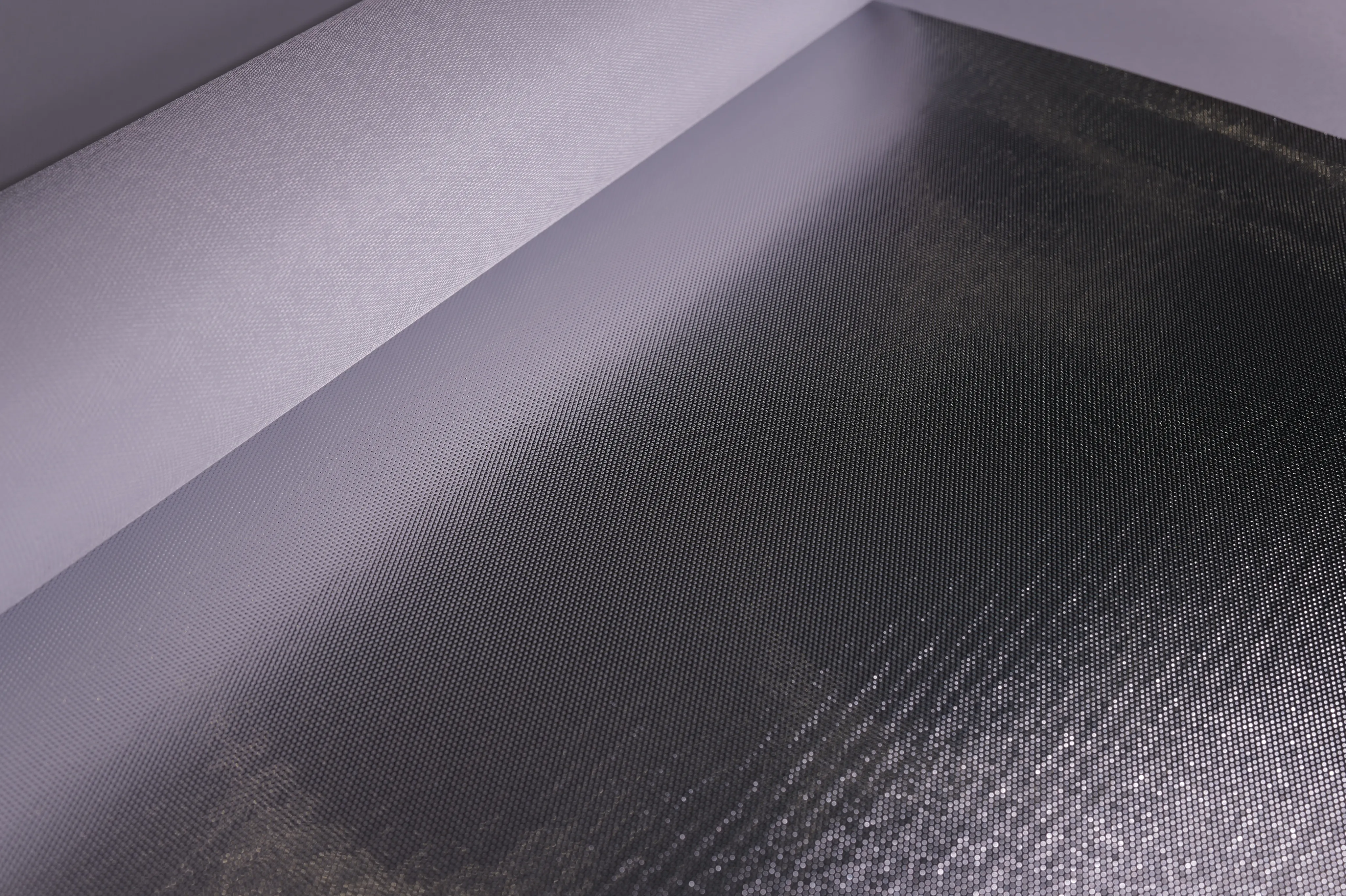 Fine Weave Reflective Laminate, Silver / Light Back – face A