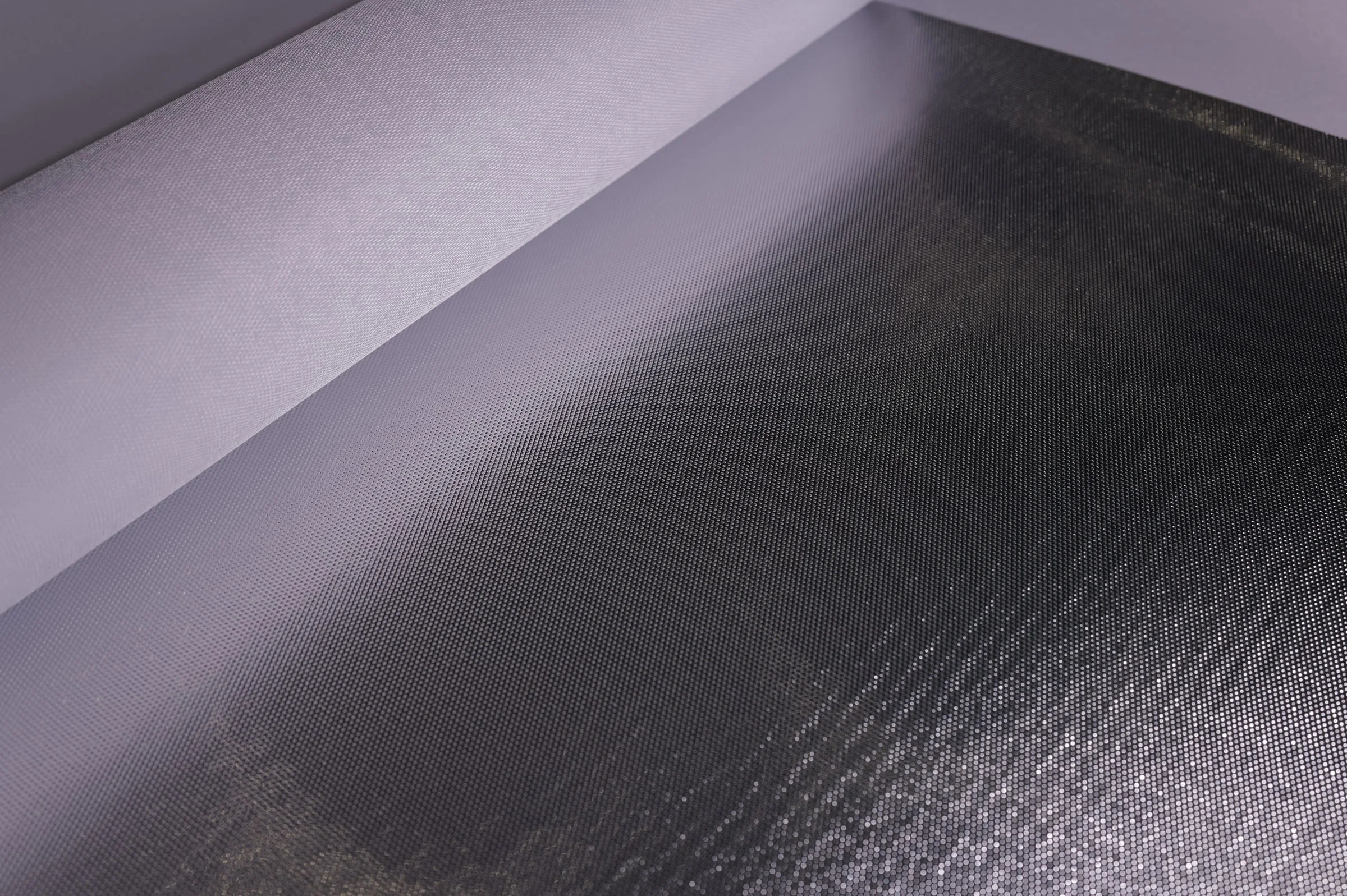 Fine Weave Reflective Laminate, Silver / Light Back – face A