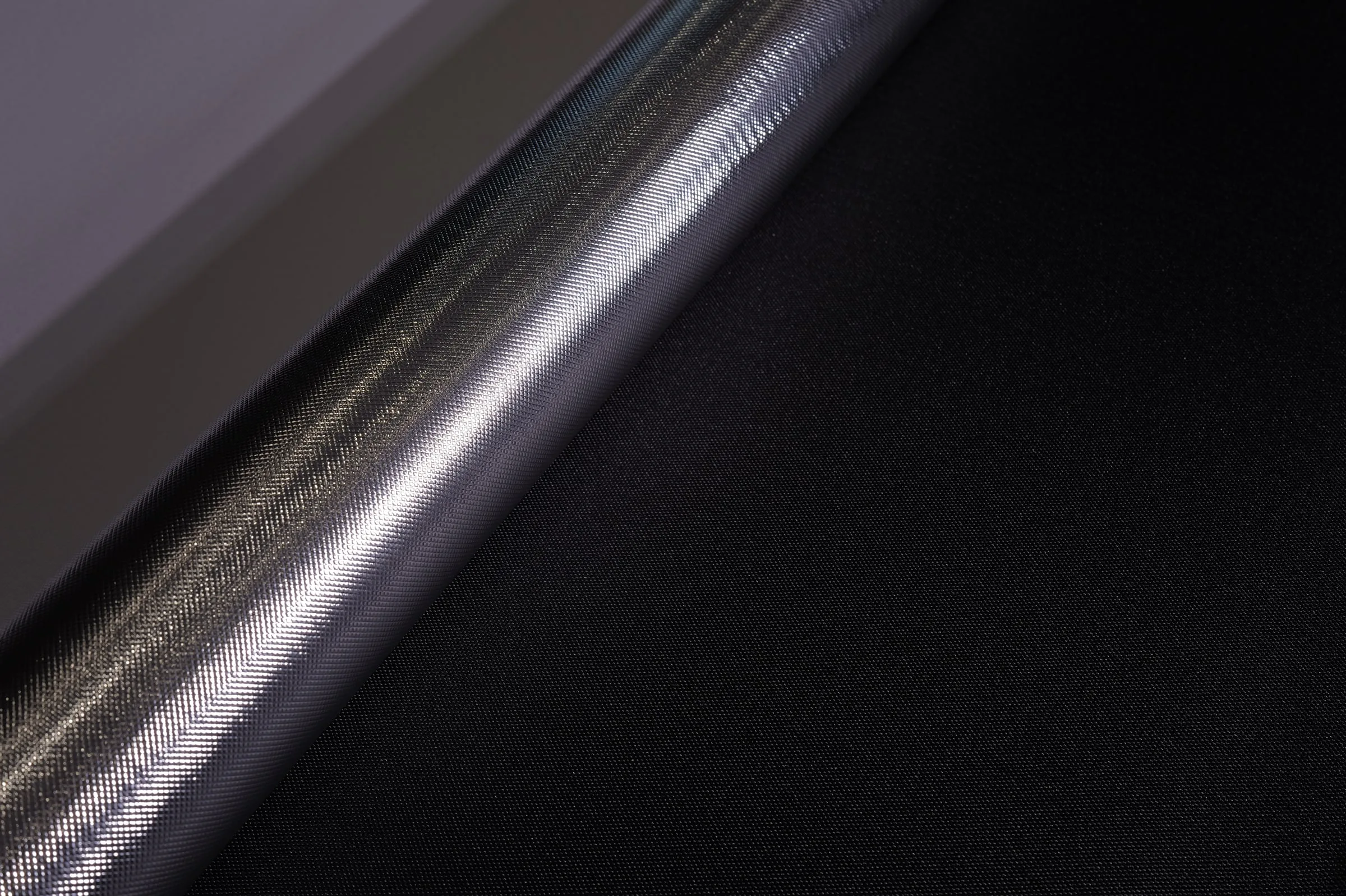 Fine Weave Reflective Laminate, Silver / Dark Back – roll form
