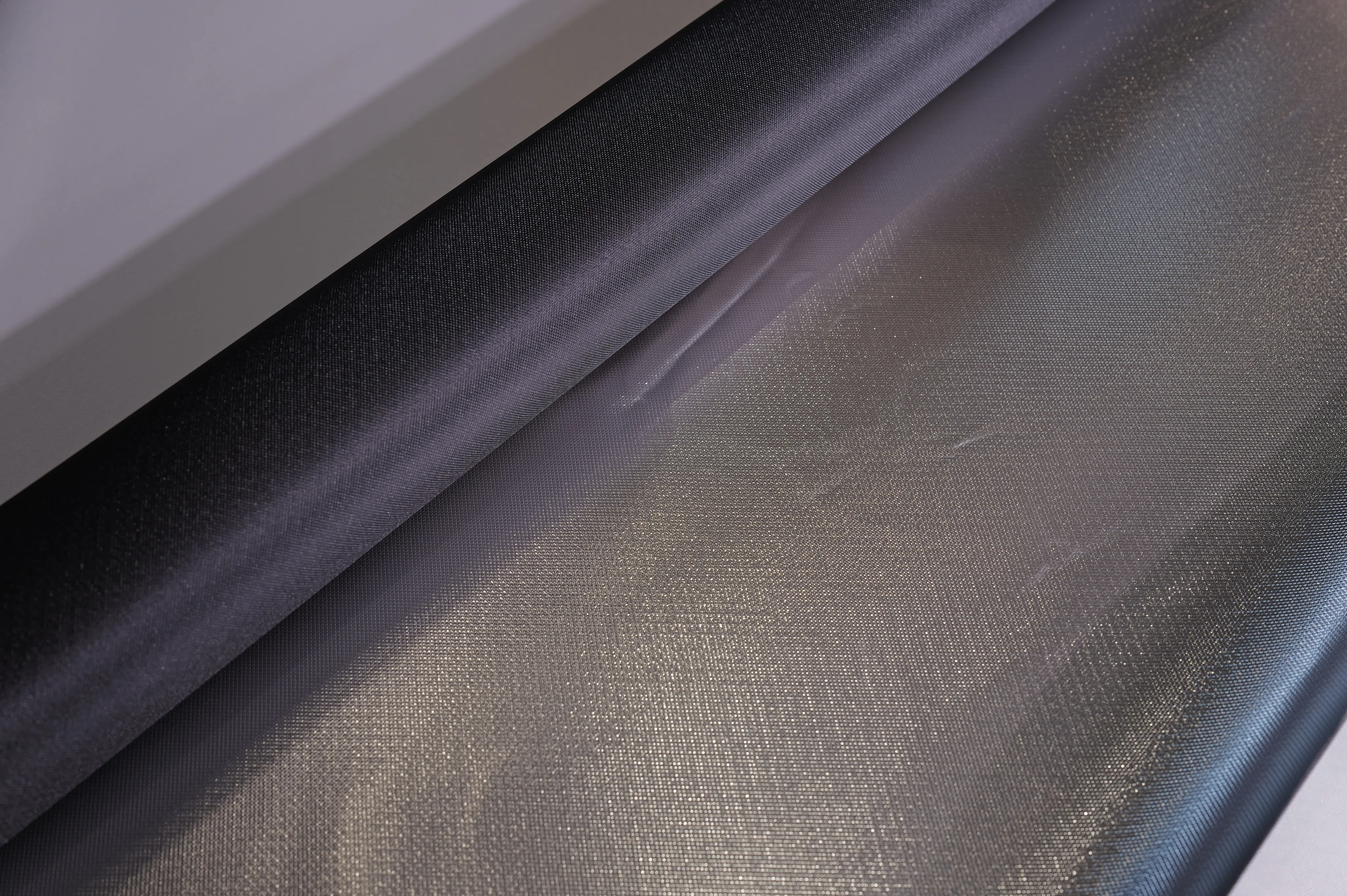 Fine Weave Reflective Laminate, Silver-Grey – roll form