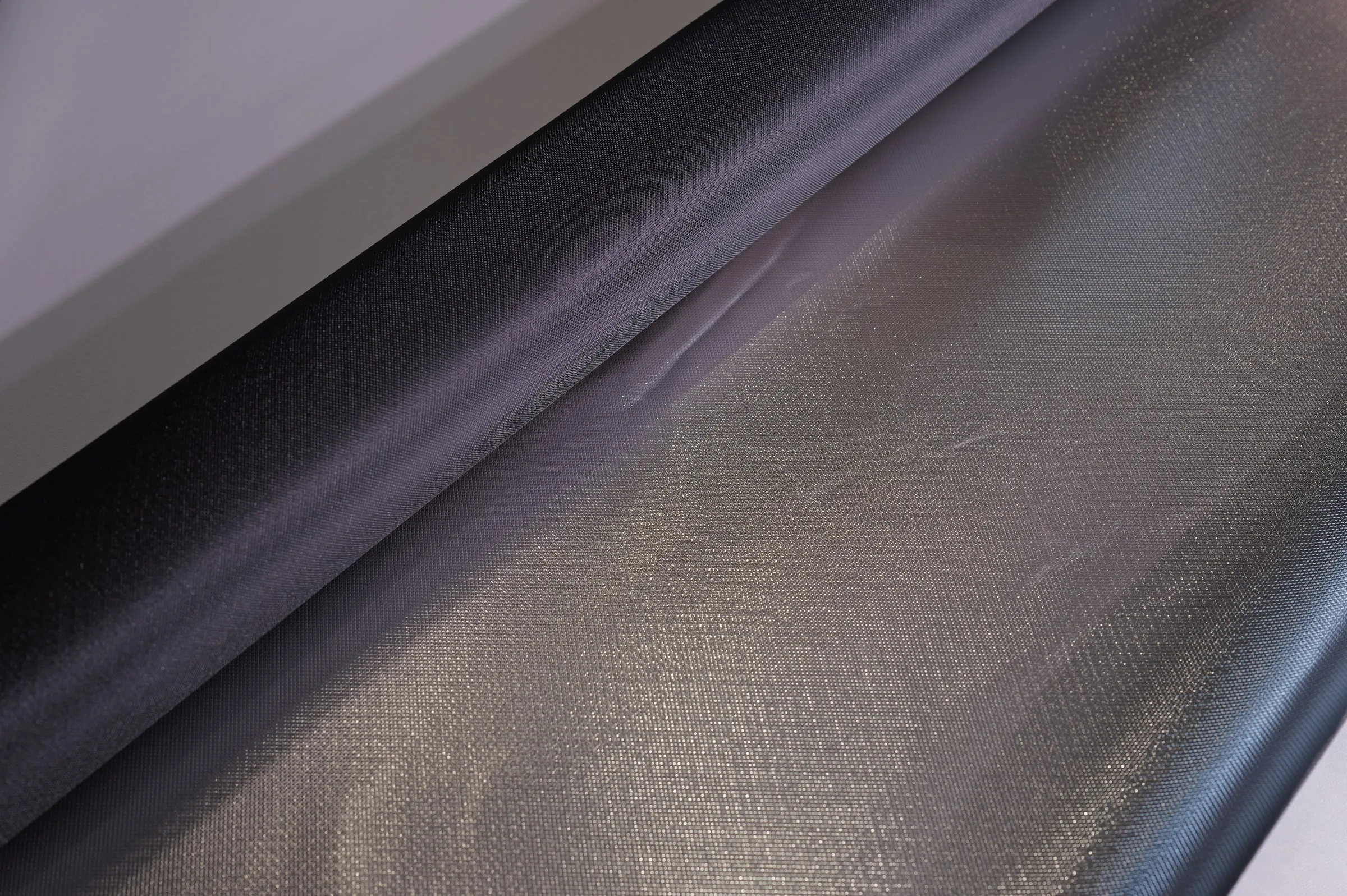 Fine Weave Reflective Laminate, Silver-Grey – roll form