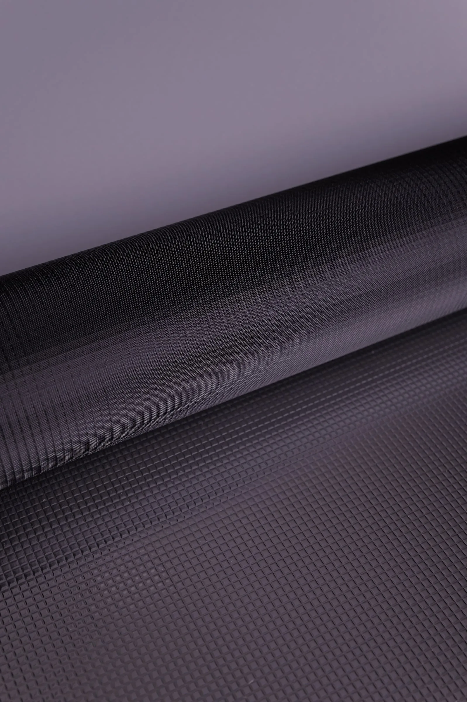 Grid Reflective Laminate, Dark Grey / Black Back – roll form