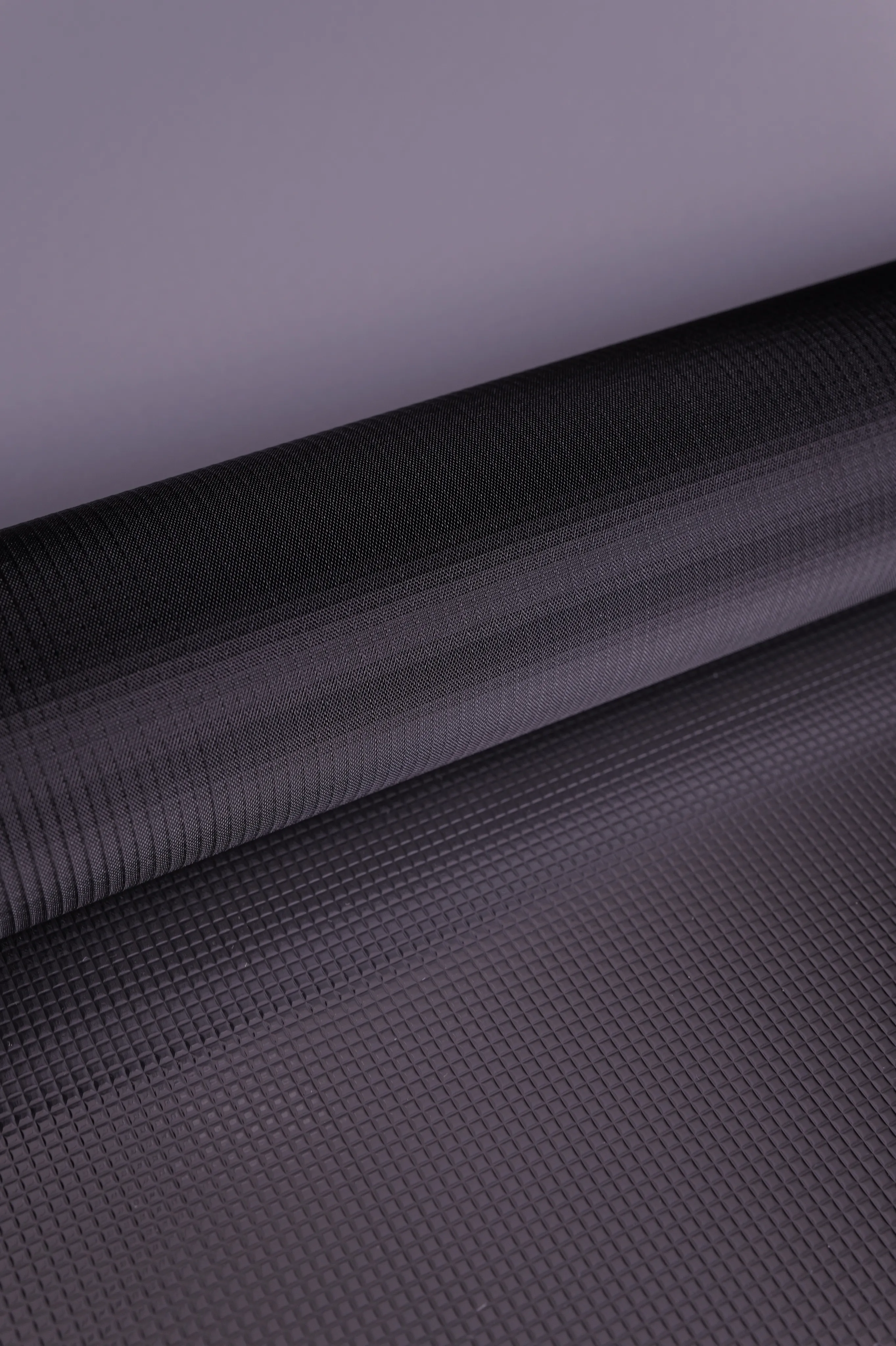 Grid Reflective Laminate, Dark Grey / Black Back – roll form