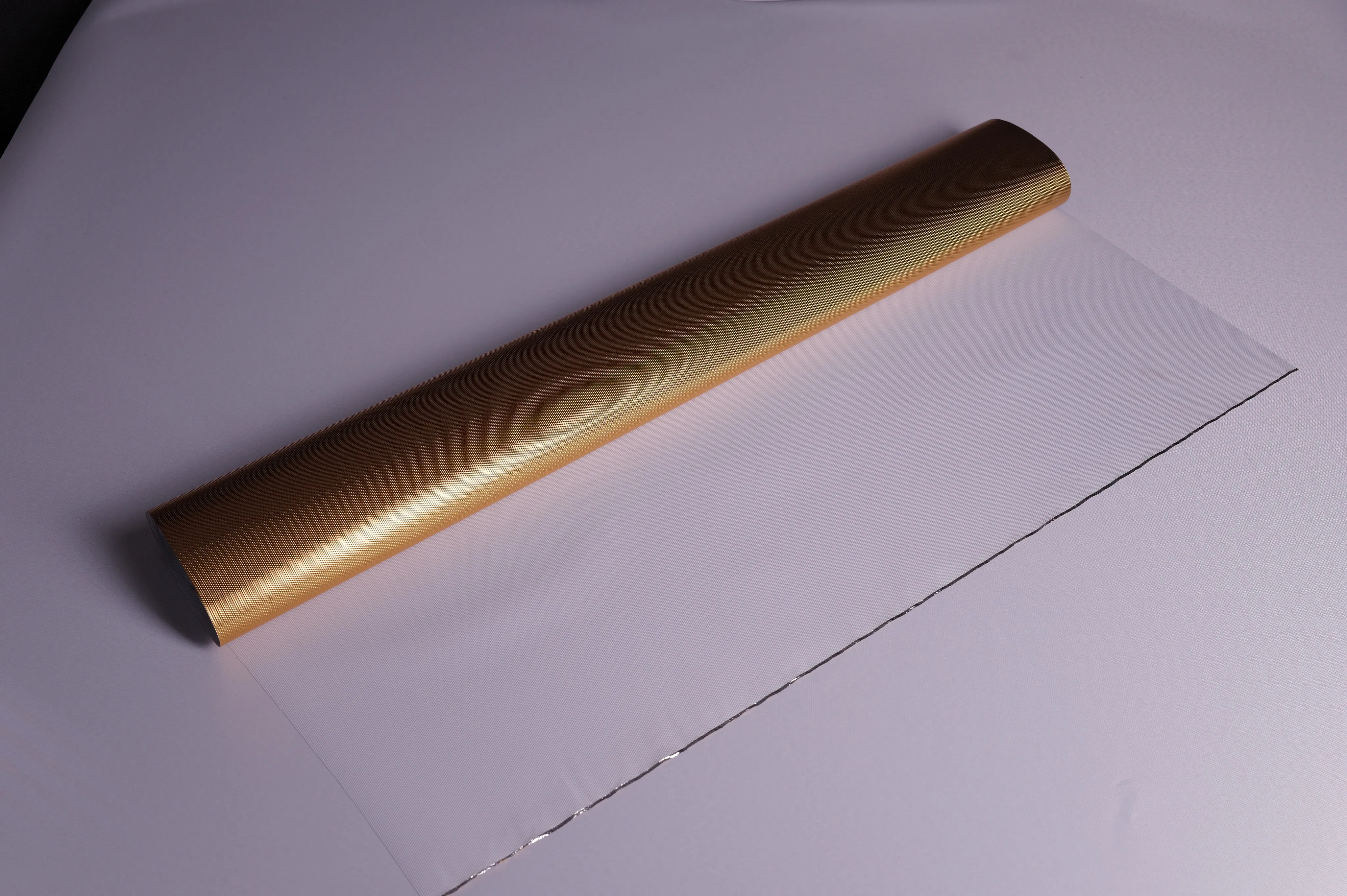 Fine Grid Reflective Film, Gold – roll form